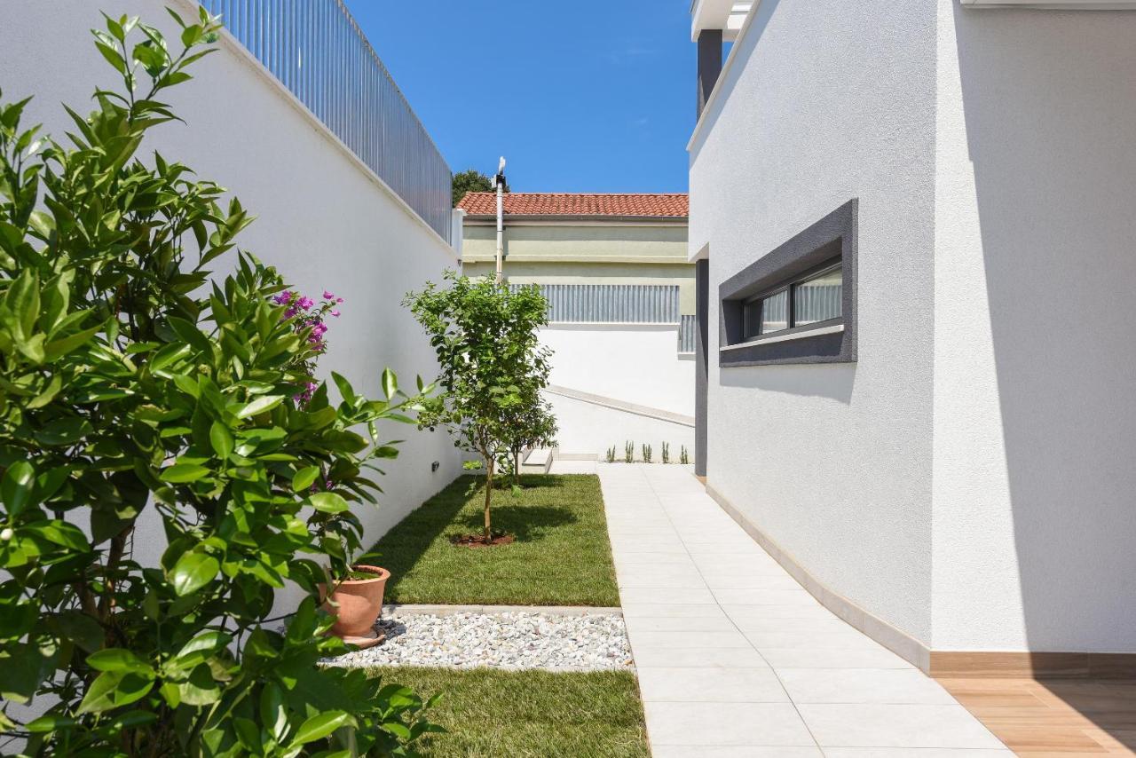 Villa Pjaula زادار المظهر الخارجي الصورة